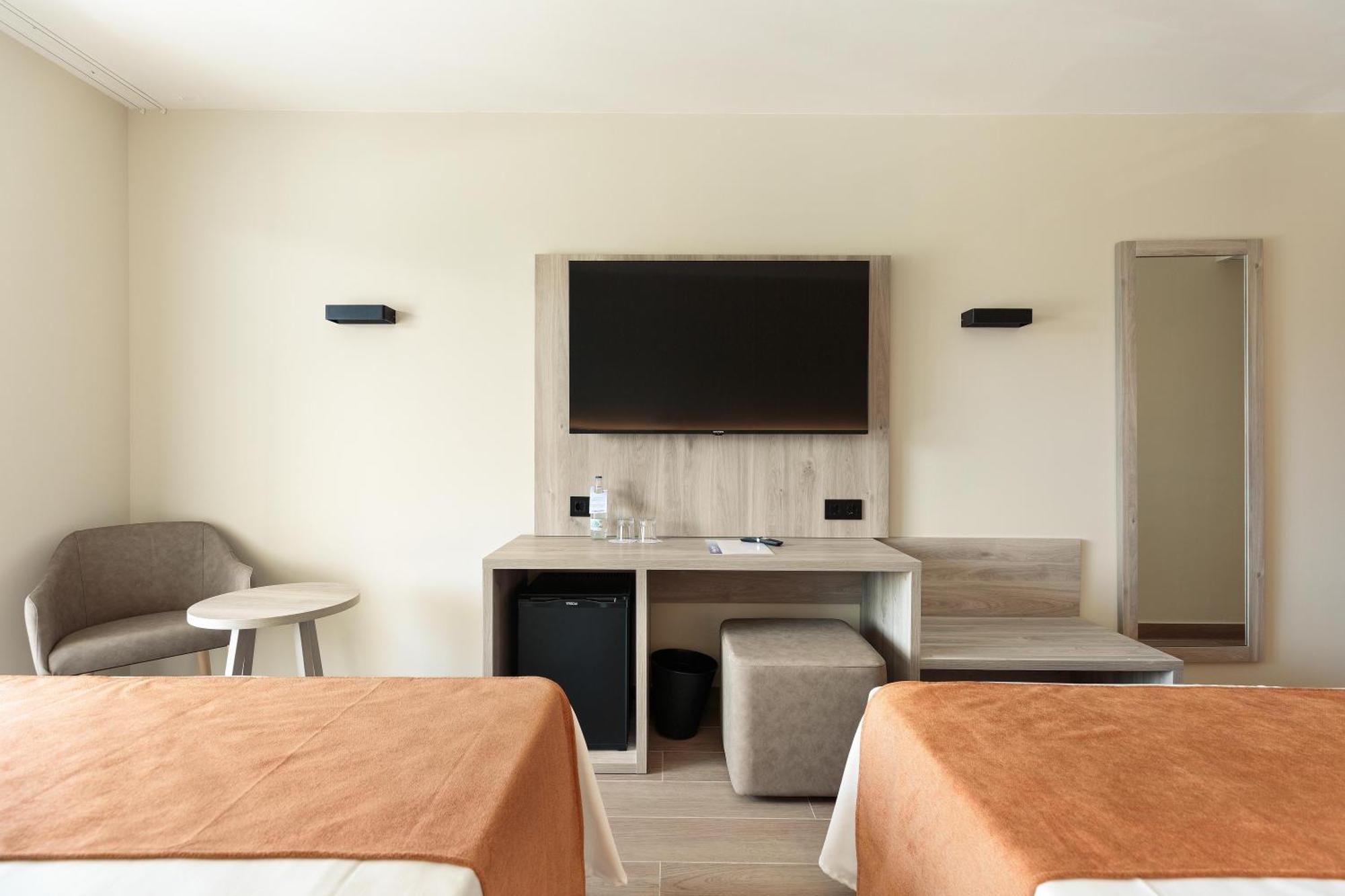 Oasis Tropical 4*