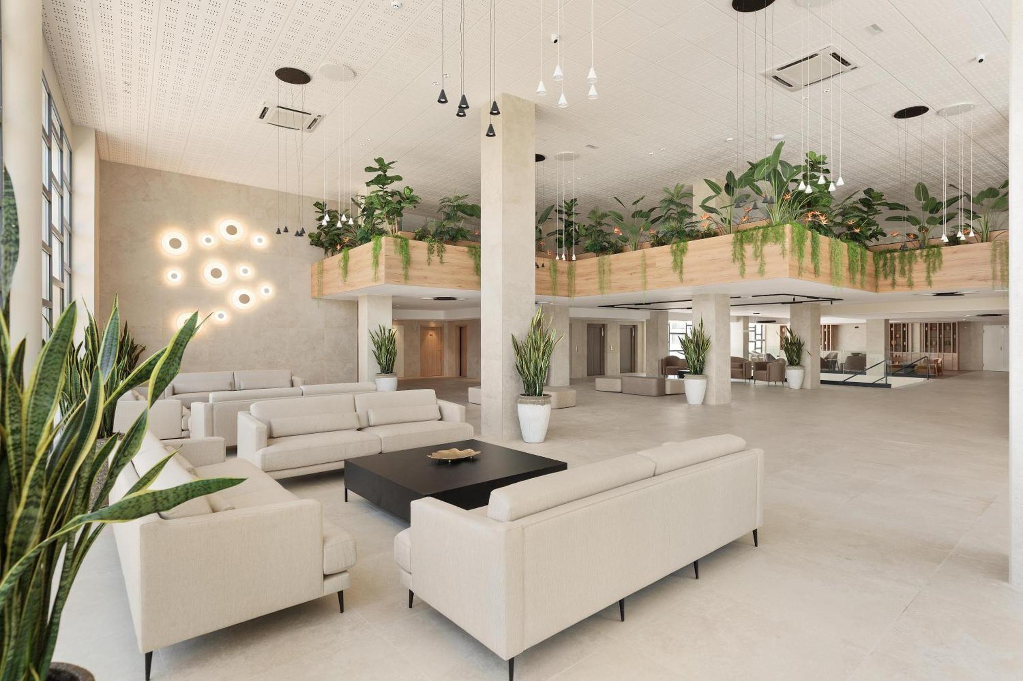 Hotel Oasis Tropical 4*