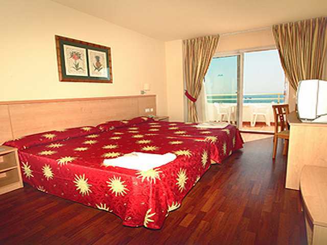 Hotel Oasis Tropical Mojácar